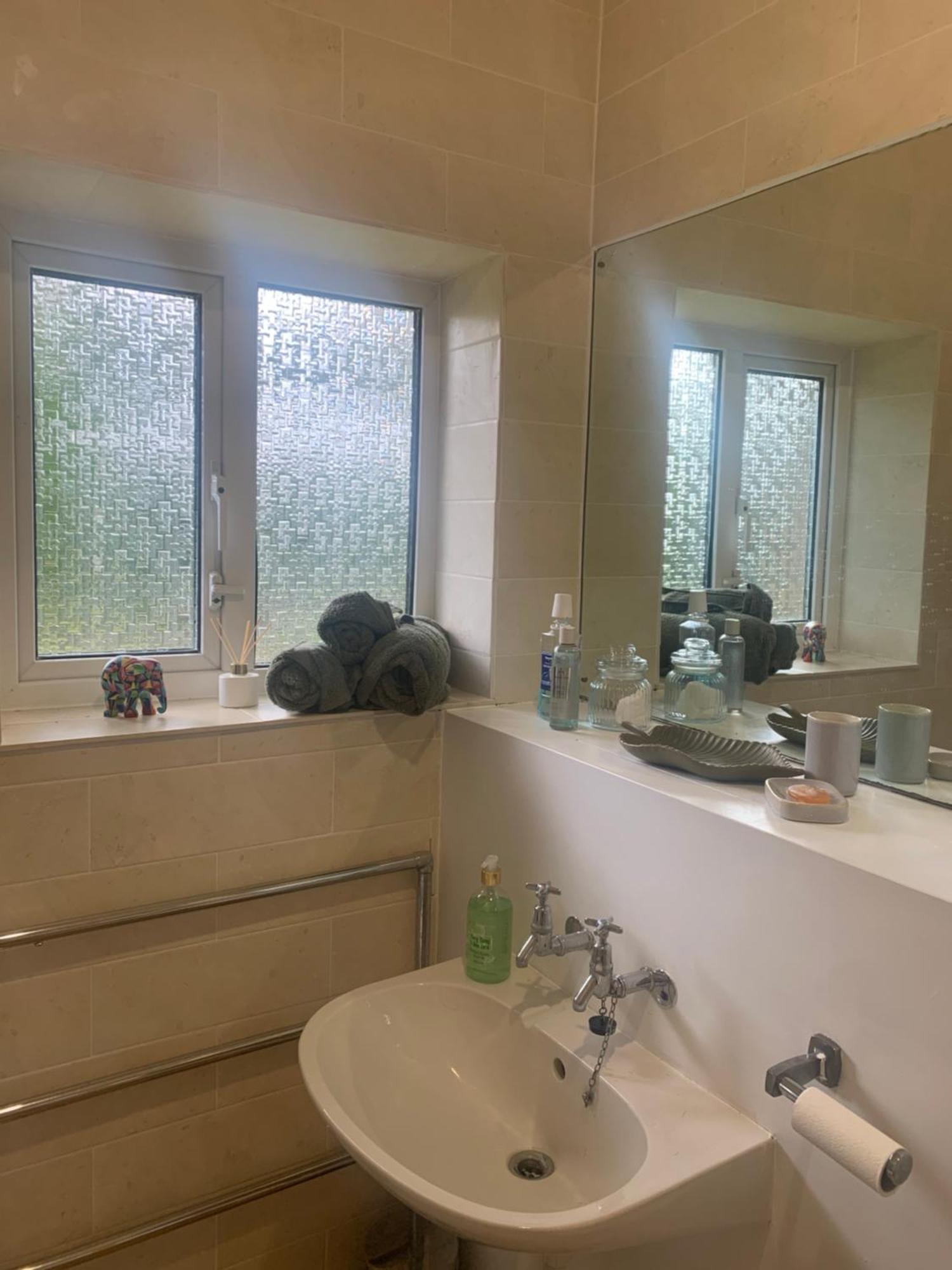 Newly Refurbished One Bedroom With Additional Sofa Bed Self Contained Flat In Garden Abbots Langley 외부 사진